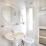 Nadaud Otel
