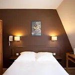 Otel Nadaud Paris