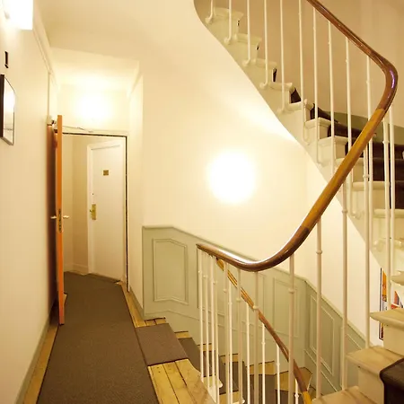 Nadaud Hotel